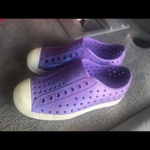 Native tennis shoes, size 11